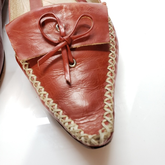 Stylish Red Leather Flat Loafer Shoes, Size 7.5! - Picture 5 of 8